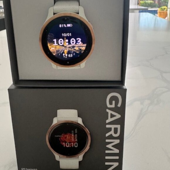 Garmin Venu 2S GPS Watch - Rose Gold Stainless Steel Bezel with White Case - Picture 1 of 3
